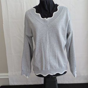 Light Grey Lightweight Sweater with Scalloped Detailing - MISSLOOK (L) ❧